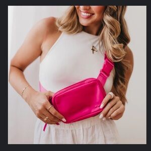 NWT Studio Hot Barbie Pink Fuchsia Crossbody Belt Bag